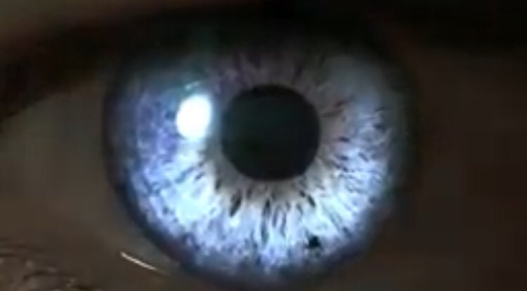 DCInterviews's tweet image. #sundayvibes 🖤💙🎼💙🖤:: youtu.be/uKBWxvN0VMc #creditotheartist🎨