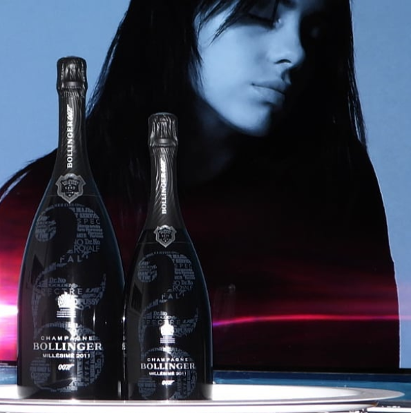 Champagne_Babes's tweet photo. Nieuw! No Time To Die, de nieuwe Limited Edition 007 champagne van Bollinger  - https://t.co/3souBrhRLD #jamesbond #notimetodie #champagne Nu uit voorraad leverbaar bij ChampagneBabes. https://t.co/sLeroGq7dd