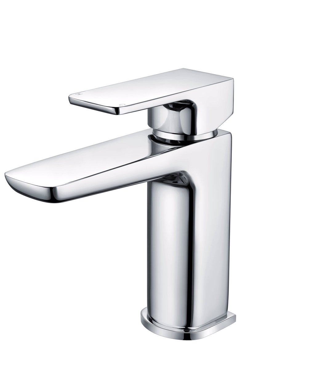 Keenware1's tweet photo. The all new Mayfair range from Keenware, quality brass bathroom range with high quality high shine chrome finish. 
https://t.co/vt99Jdsh4h 
#mayfair #keenware #bathroom #taps #brass # https://t.co/PXCASPyyim