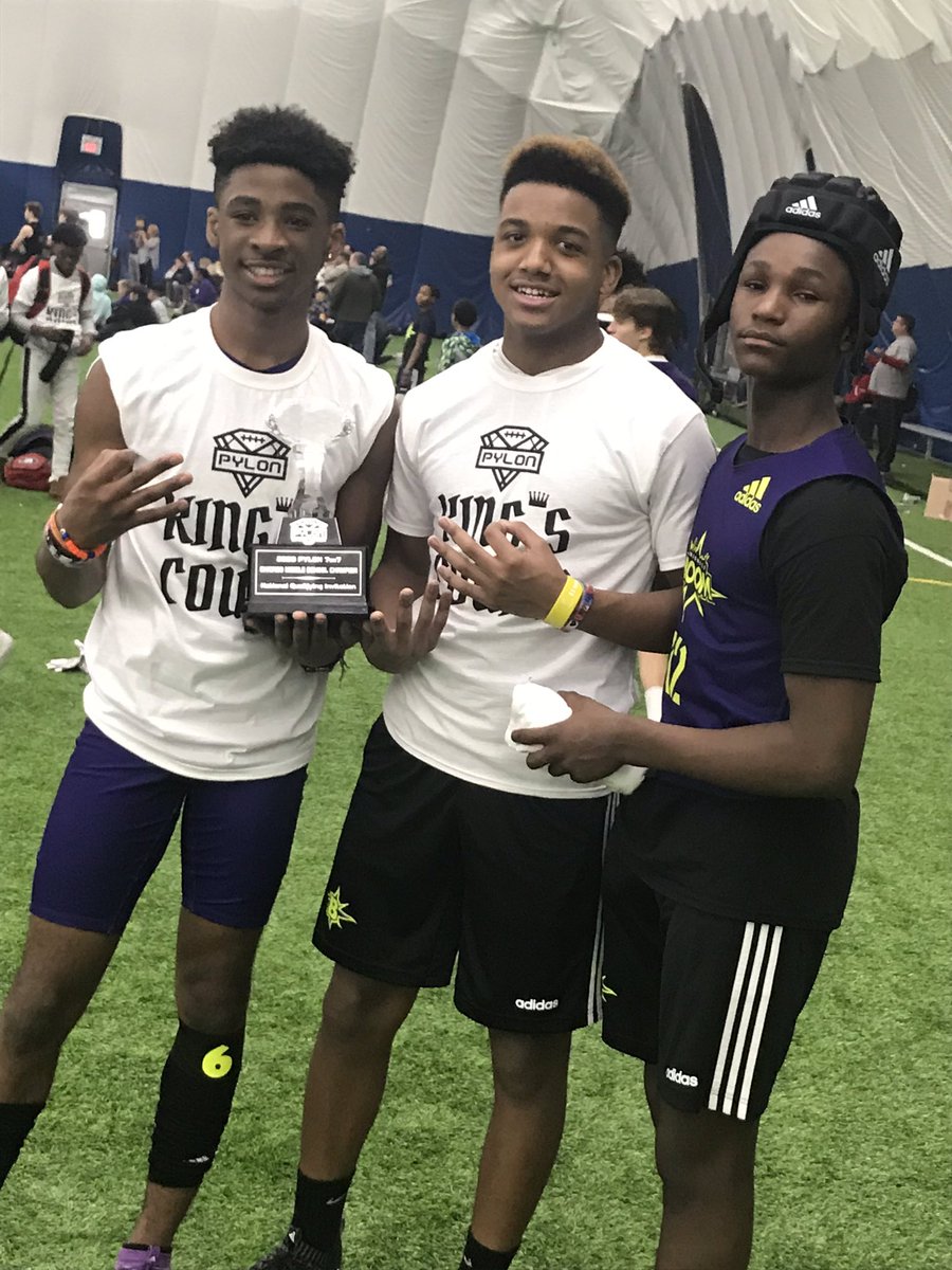 AricJohnson23's tweet photo. @AlPopsUSAFB @BOOMfootball @KHSknightsFB @USNFT @lightningstrk12 Chicago Regional Pylon 7v7 Champs! 1 INT, several defended passes #BoomNation #BoomSunday #KanelandHS2024 #USAllin https://t.co/8eLzto1SXh