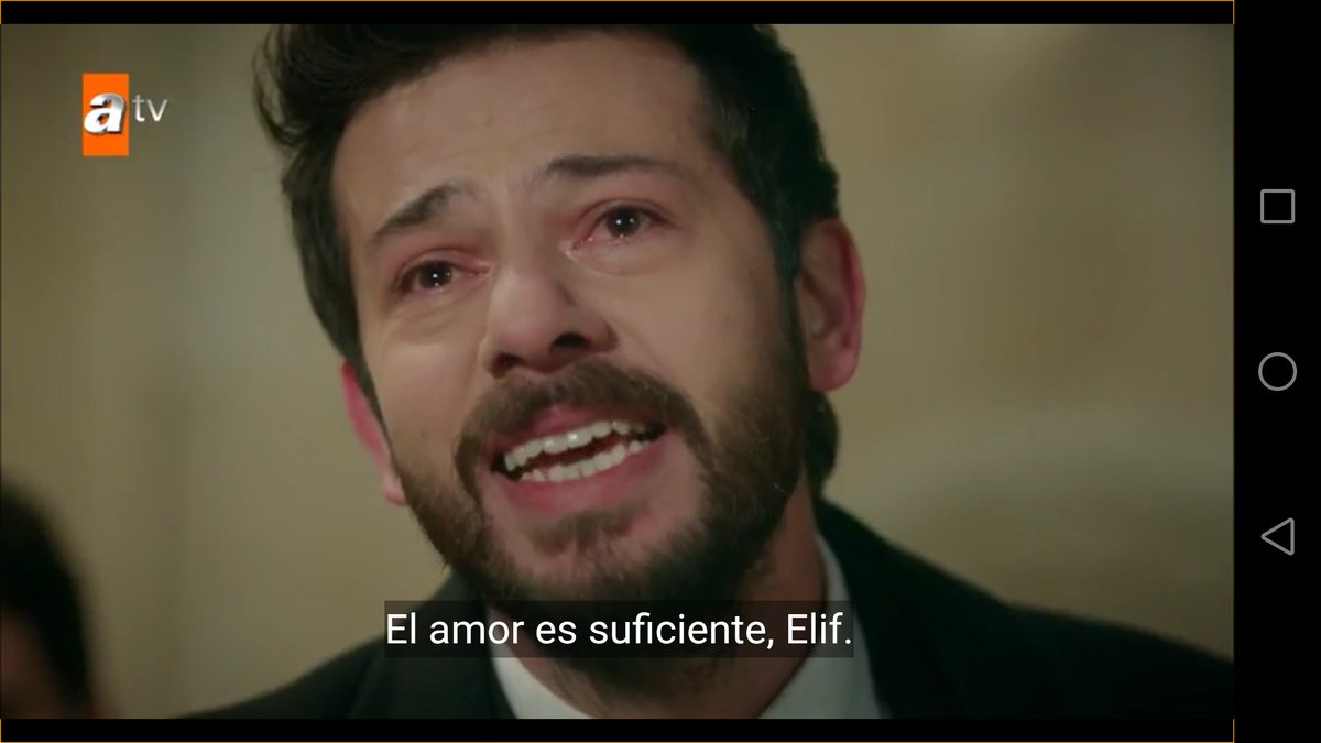 lixzolys's tweet photo. Acá es donde Miran se da cuenta de que Azat realmente siente algo por Elif.Y creo que lo que dijo Azat es un presagio,Elif va a terminar con la venganza.Ella es clave. #Hercai #Azlif #istanbulumsensin https://t.co/jSuRrvqJoI