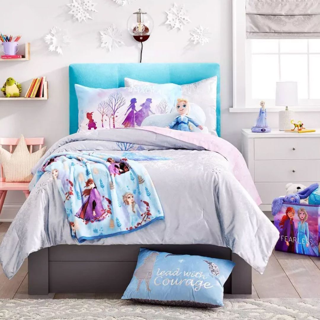 FrancoMfgCo's tweet image. Lead with Courage  . . . find this entire collection @Target 😉

#FrancoDreams #TargetCollection #Disney #Frozen2 #FrozenFanFest #LeadWithCourage #SweetDreams
