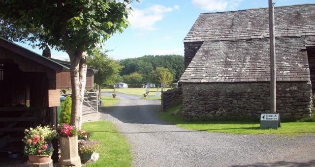 Looking for a relaxing holiday? @GreavesFarmcaravanpark in the peaceful village of Cartmel is close to the National Park and specialises in luxury holiday caravans including the ultra modern Swift Bordeaux - new for 2020. Book here: bit.ly/2tZW0c0 #ad #theplacetobe