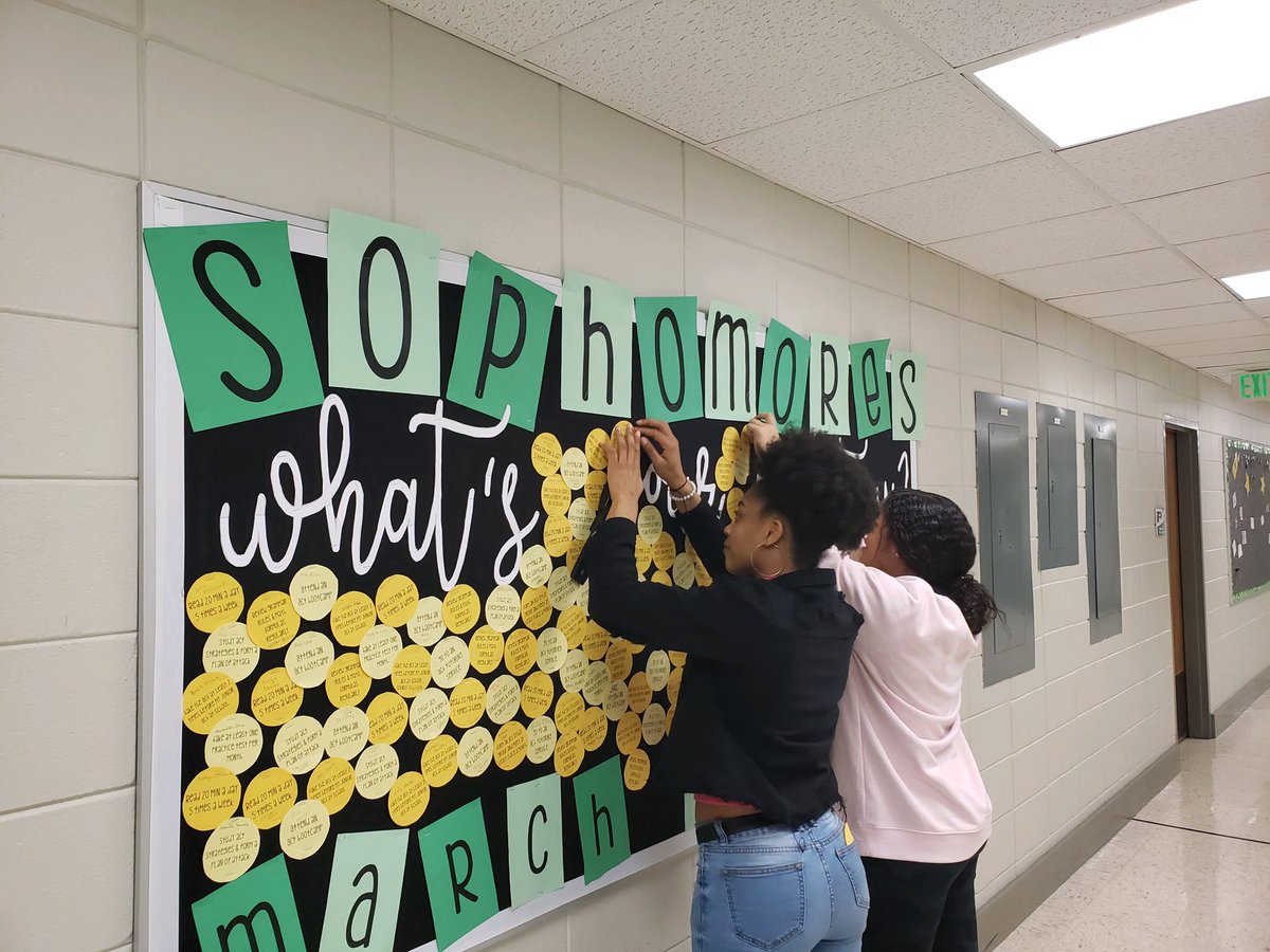 PHSPrincipalAW's tweet image. We are committed to all PHS students raising their ACT scores! 11th made a goal for the 2020 test. 10th decided on a strategy to help maximize their 2021 score. Thanks, Tamia and Nevaeh, for your help! #RaiseYourScore @shannonbogert1 @PELHAM_AD @PelhamAthletics @PelhamSchools