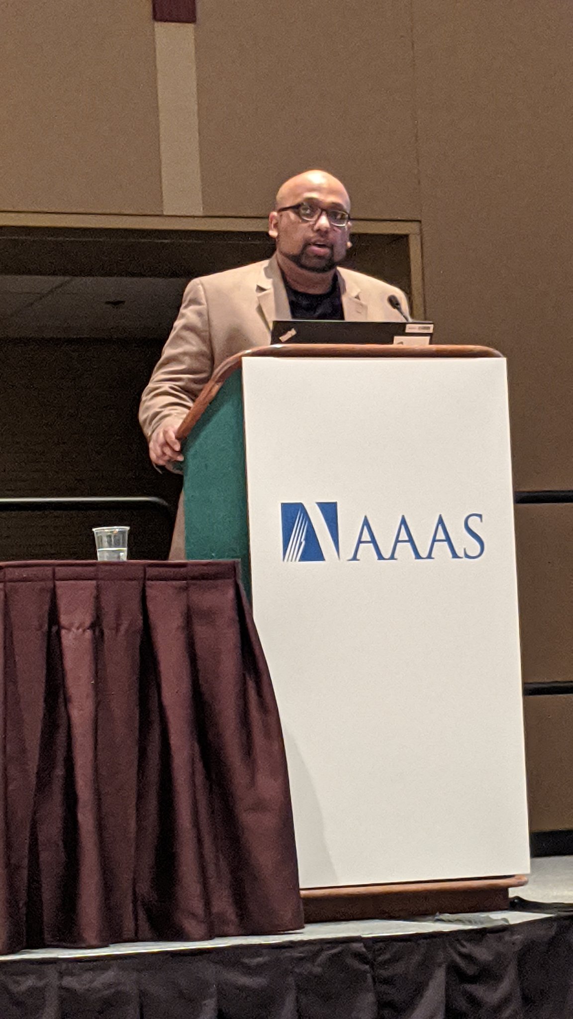 Ver imagen en Twitter