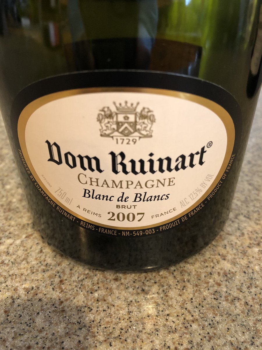 fizzwarrior's tweet photo. It doesn’t get much better than this dynamic duo.  2007 @CarnetsRuinart Dom Ruinart Blanc de Blancs and 2012 @LouisRoederer_ Cristal are stunning examples of the best their respective vintages can achieve.  True wow, wow, wow wines. #Ruinart #Cristal #Champagne #Topwine https://t.co/exfkaWKtMY