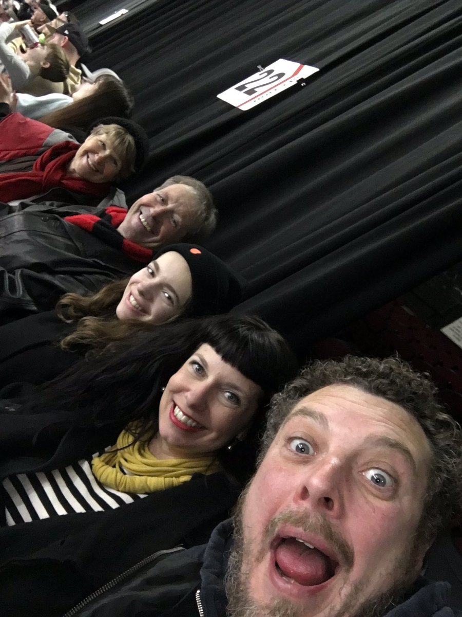 Fun times <a href="/Ottawa67sHockey/">Ottawa 67’s</a> with @theHPH fam! #hintonburg represent
