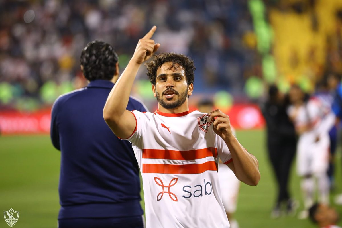 boodydiab10's tweet photo. عبدالله جمعه الراجل اللى كان أحد أبطال الكونفدراليه وكان من أهم أسباب فوزنا بيها وفرض اسمه بقوه فى منتخب مصر ع الرغم أنه بيلعب فى مكان جديد بالنسباله لكن إرادته ورجولته كانو كافيين استمر يا عبدالله واحنا واثقين فيك وفى قدراتك.
#عبدالله_جمعه_حارقهم https://t.co/gdhv9MgfdO