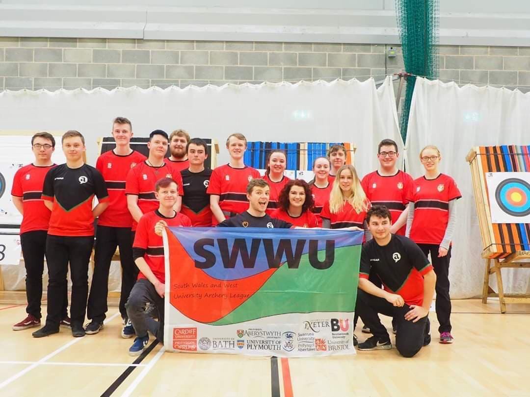 Yesterday our AberArchers team went to Manchester to take part in BUCS regional qualifiers. Overall we had a number of successes in the central qualifiers. All of our archers did brilliantly and now we wait for the other regionals to take place to see who has made the finals
