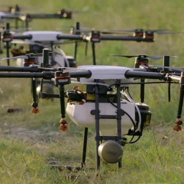jennystilwell's tweet photo. @BusinessNewsAus reports on a possible startup's drone technology revive bushfire-ravaged areas.

#betterbusiness
#betterstrategy
#technology
#JennyStilwell

https://t.co/TyO1MRsYm7 https://t.co/pfYWONSXnM