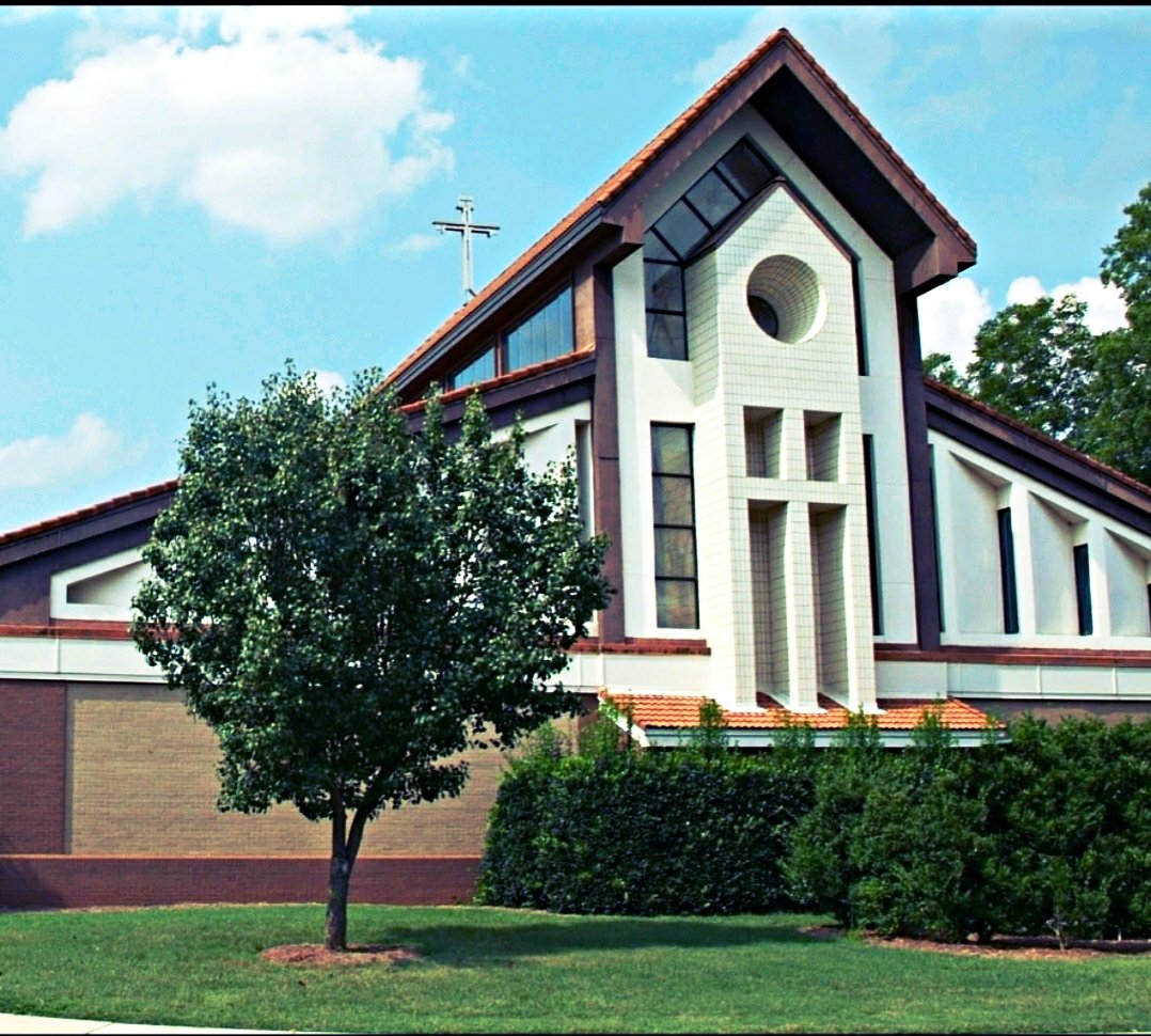 TriMetroSS's tweet photo. It's a beautiful day today. Serving with our friends at St. Raphael Catholic Church on this Blessed Sunday. 🙏

We our passionate about what we do! 

#TriMetroSS #ServeAndProtect #PassionateProtectionProfessionals #MakingPeopleSafeAndSecure #SaintRaphaelCatholicChurch 🌞 https://t.co/G86SscuIiE