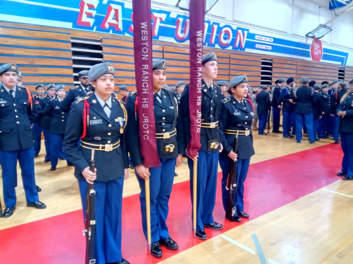 Nice work to all the cadets who competed at the EU Drill Comp and thanks to all the parents/supporters for coming out. Good work Cougar Battalion 💪