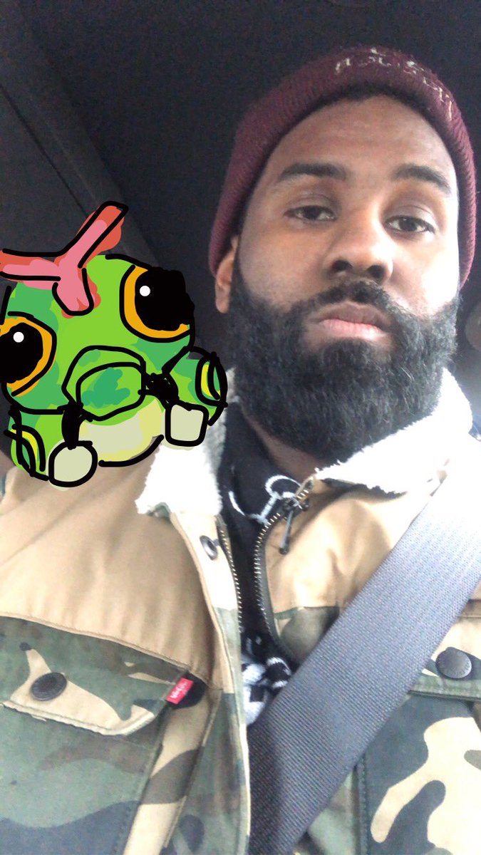 widexawake's tweet image. Is it beastiality if it’s a Pokémon? 🤔🤔🤔 #stringshot