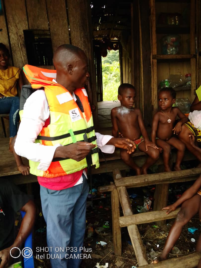 action_edo's tweet photo. #NIPDSFeb2020 team ensuring the last child is reached with Oral Polio vaccine in Riverine communties @Gelegele, Ovia North East LGA, @Edostate 
#Reachingthelastchild 
#ServingTheUnderserved
#Committedteam
#VaccinesWork 
#Endpolionow. https://t.co/P4iT46kuYx