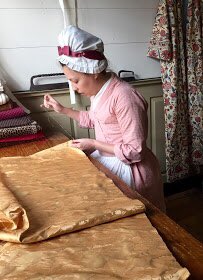 SilkDamask's tweet photo. @albanymuskrat @metmuseum While visiting @colonialwmsburg a few years ago, I was invited to observe the making of a ‘dress in a day’  at the millinery &amp; mantuamakers shop. Follow link for information regarding the making of a #sackback gown. https://t.co/QlwzuaZTjg @2nerdyhistgirls #SarahWoodyard sewing https://t.co/T203Ya9Lll
