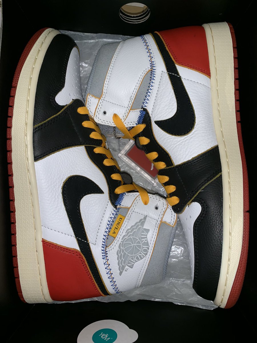 SneakerPyramid's tweet photo. @sneaker_pyramid  🔥🔥🔥🔥 

Don’t sleep https://t.co/uL0Wh5yiVc