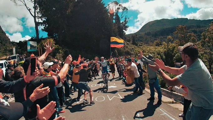 EQ7kLczWAAEIlV7?format=jpg&name=small