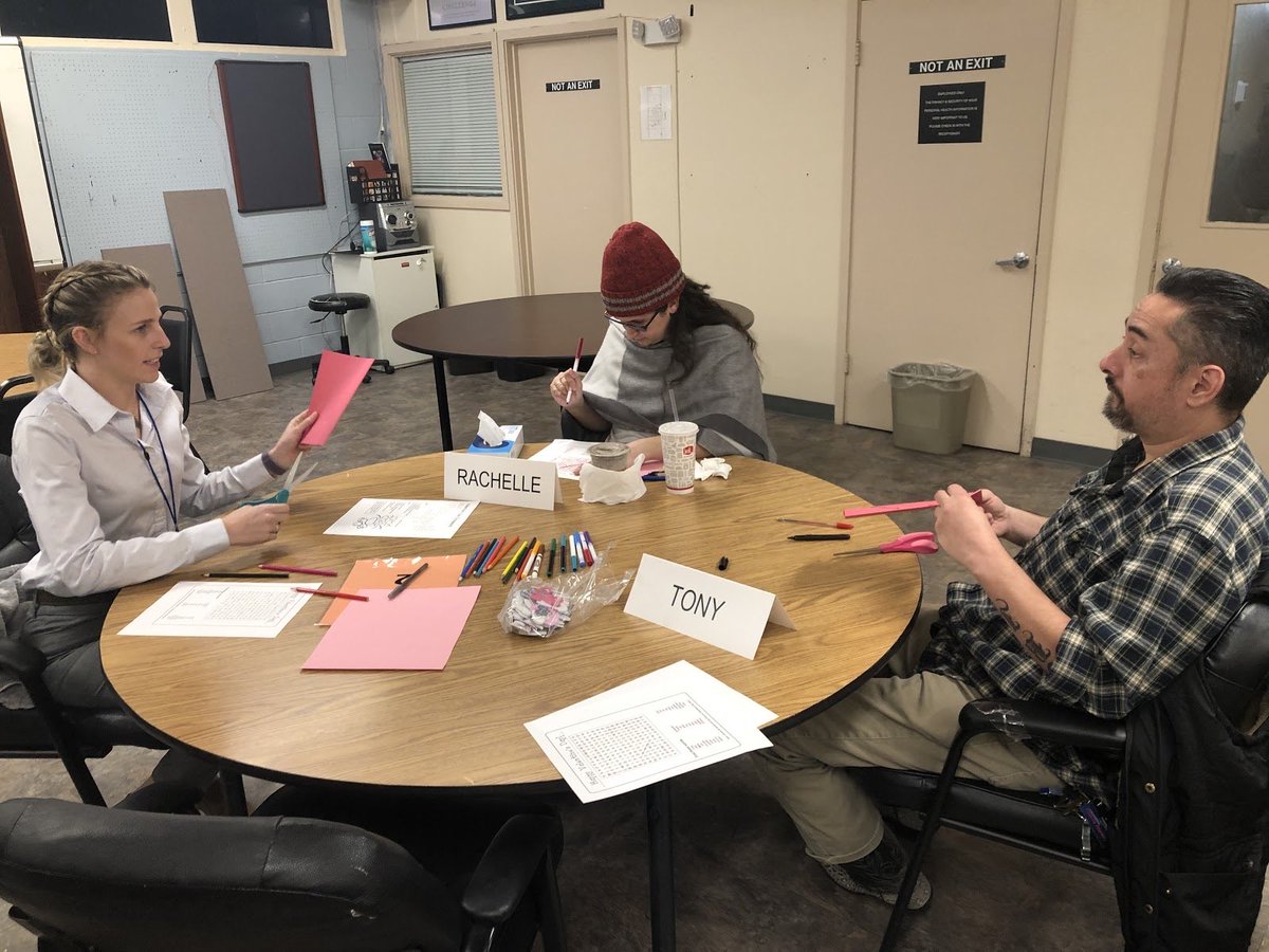 SacHTSP's tweet image. Last Thursday, our members of the Supportive Social Group for Adults with ABI got crafty creating Valentine’s Day cards! All of the cards looked amazing!!! We hope the cards were able to bring many smiles on Valentine’s Day 🥰💌

We look forward to seeing you all again next week!