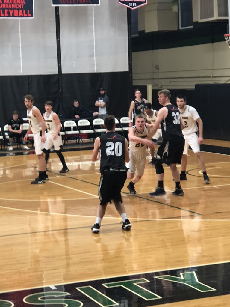 jillsalmon's tweet photo. Such a bittersweet day. But weβre doing what Gma Winner loved to do above all else: watching a grandchild play their sport. So @lil_salmonator5, this oneβs for Gβma. #goJeffy https://t.co/r1qnQv8Acf