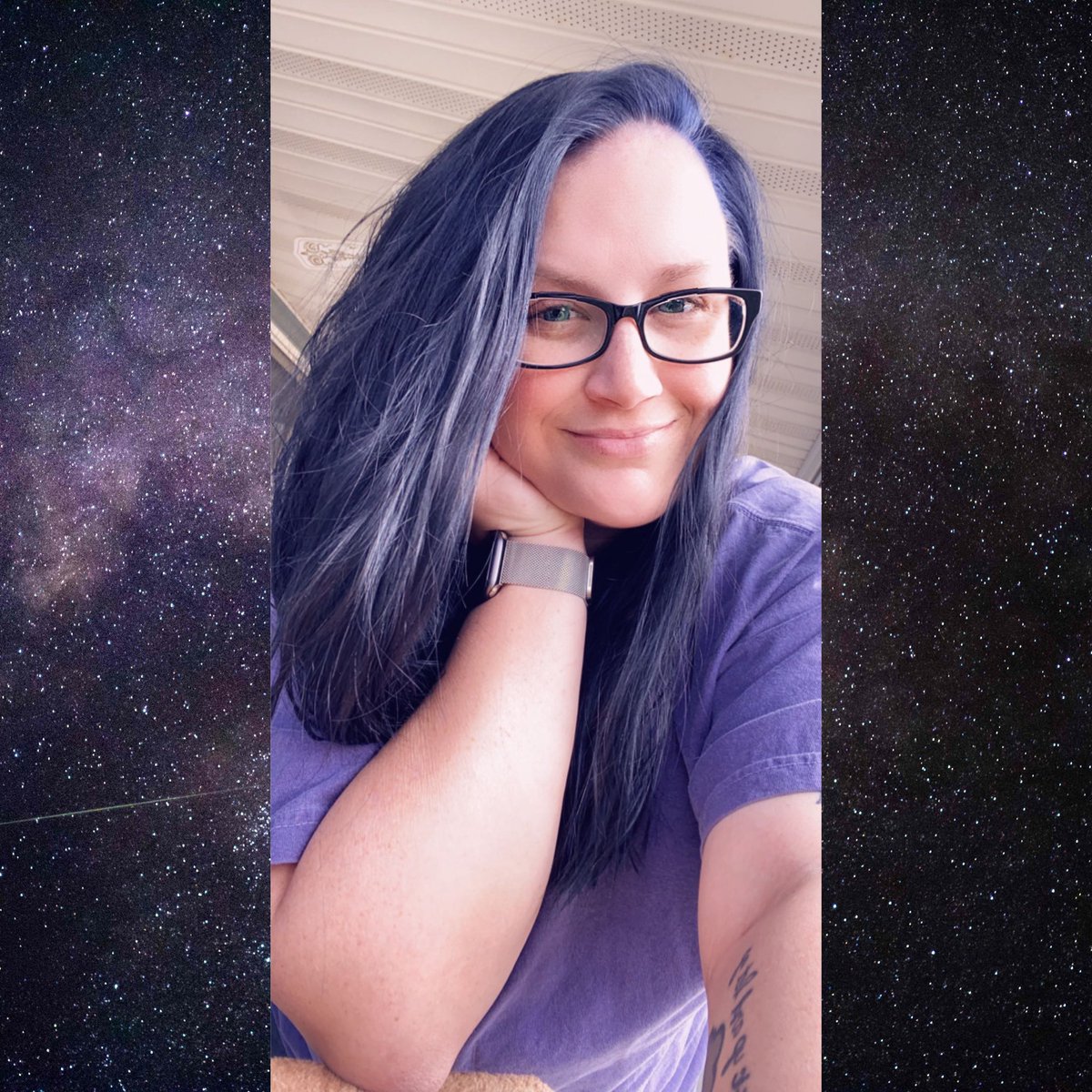 all i did today was dye my hair and take a nap 💙💜