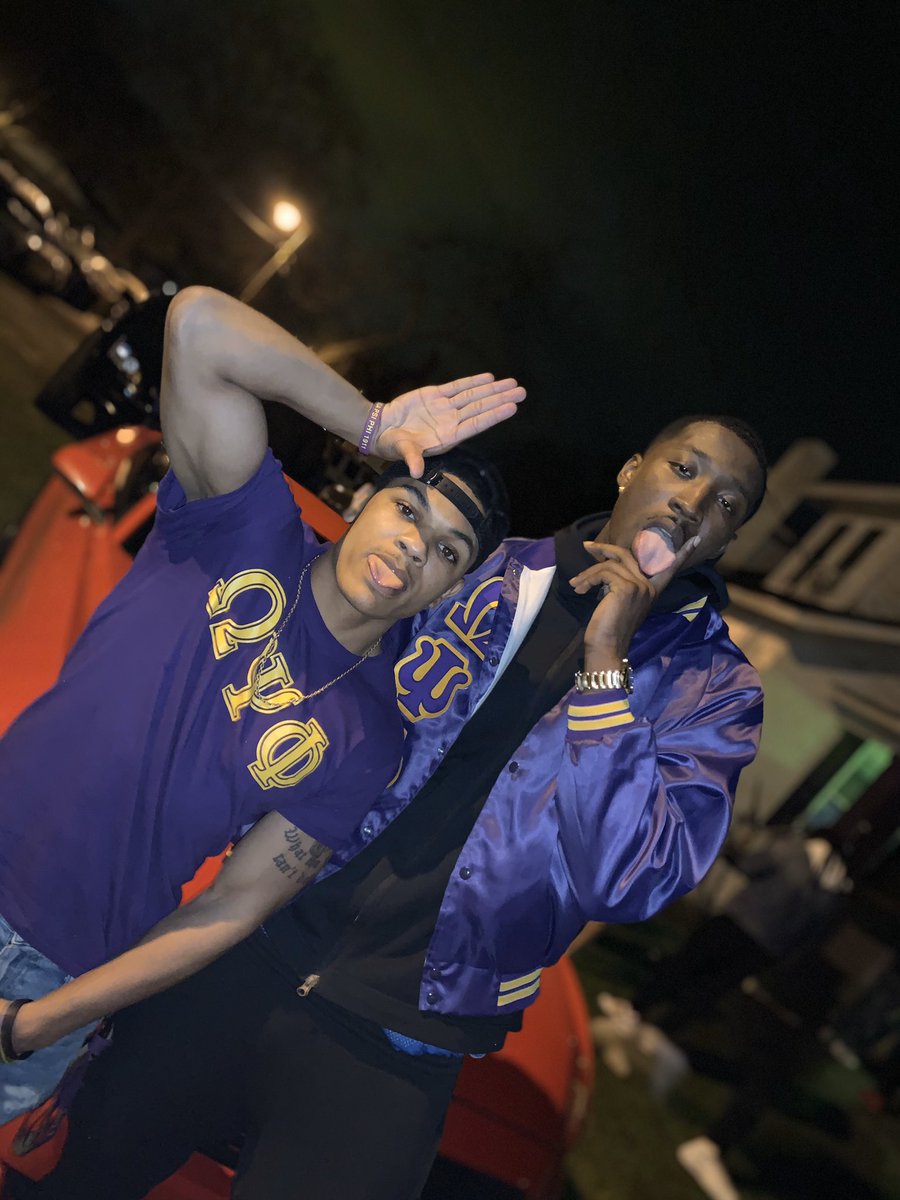 NapTheQue's tweet photo. ๐ฃ We just set the bar and watch n****s fall under it like a limbo ๐ถ๐ #LLXE https://t.co/pKUqQPwhp1
