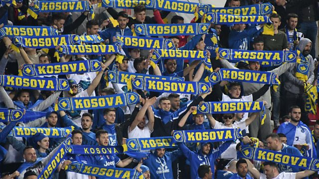 FootballKosovar's tweet photo. Joyeuse fête de l’indépendance du Kosovo ! 🇽🇰🇽🇰🇽🇰

12 ans de liberté que nous fêtons demain, une liberté pour laquelle nous nous sommes battus depuis des générations ! 

Une liberté qui nous permet aujourd’hui de nous exprimer à travers le football ! 

Urime Pavarsia 🇽🇰🇽🇰🇽🇰 https://t.co/H3ZISdt6Me