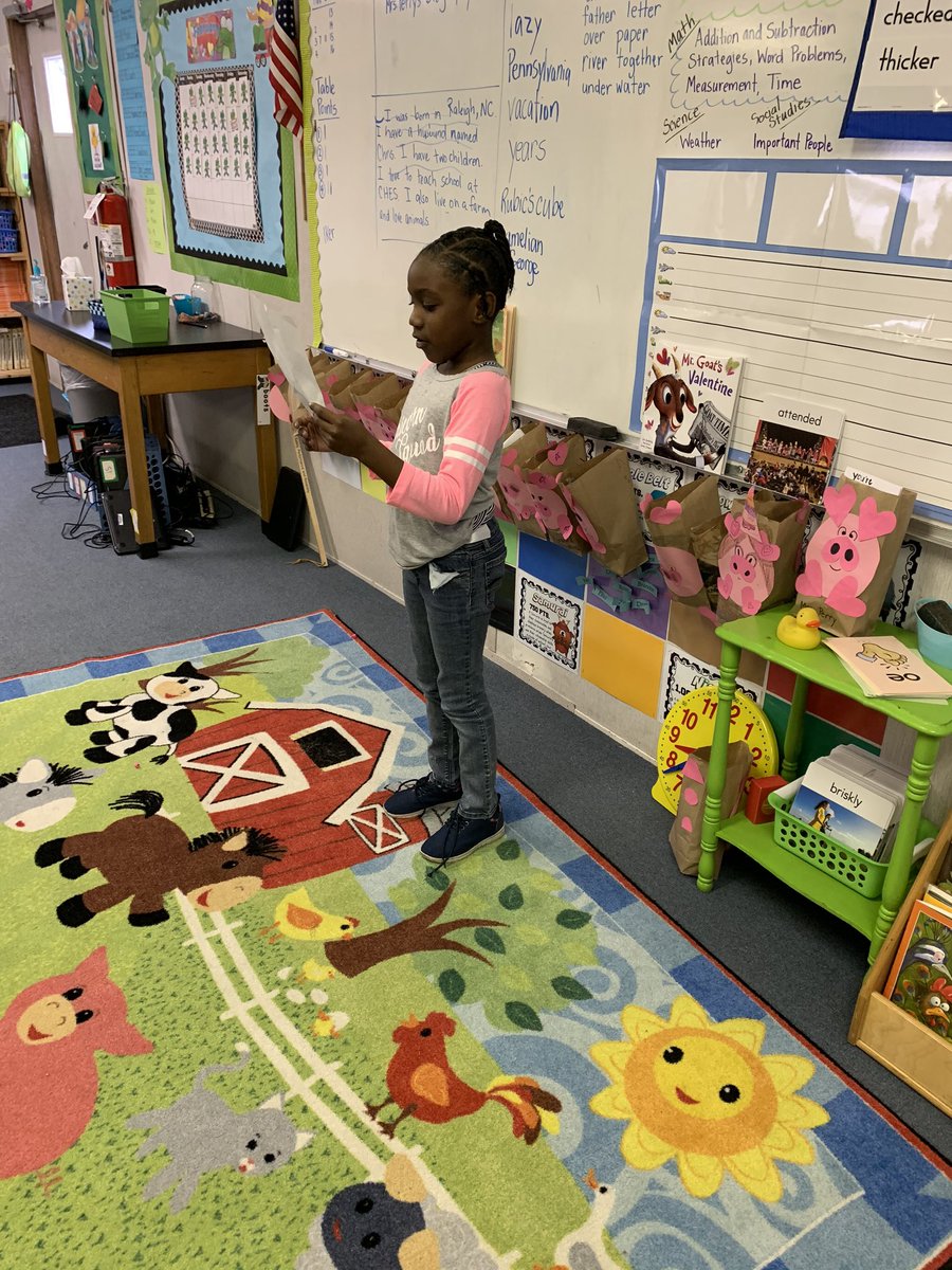 PerrysBuffaloes's tweet photo. More biography presentations ... #PerrysLuckyDucks #WeArePirates https://t.co/skH5q87tZ7
