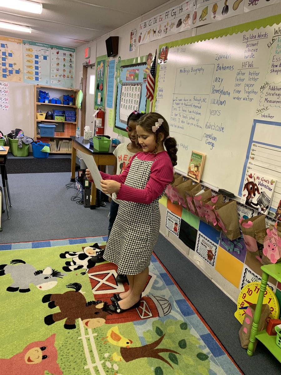 PerrysBuffaloes's tweet photo. More biography presentations ... #PerrysLuckyDucks #WeArePirates https://t.co/skH5q87tZ7