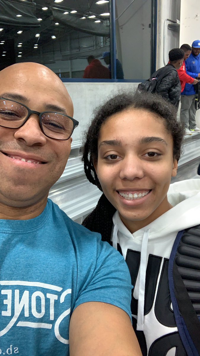 dladay's tweet photo. A PR in the 60M (8.19) and a strong 200M (27.83 - .15 seconds off PR set in Dec.) Great day of racing. Super proud of this young lady. #Ladayracing #FMSprinting https://t.co/nHvdK8Perk