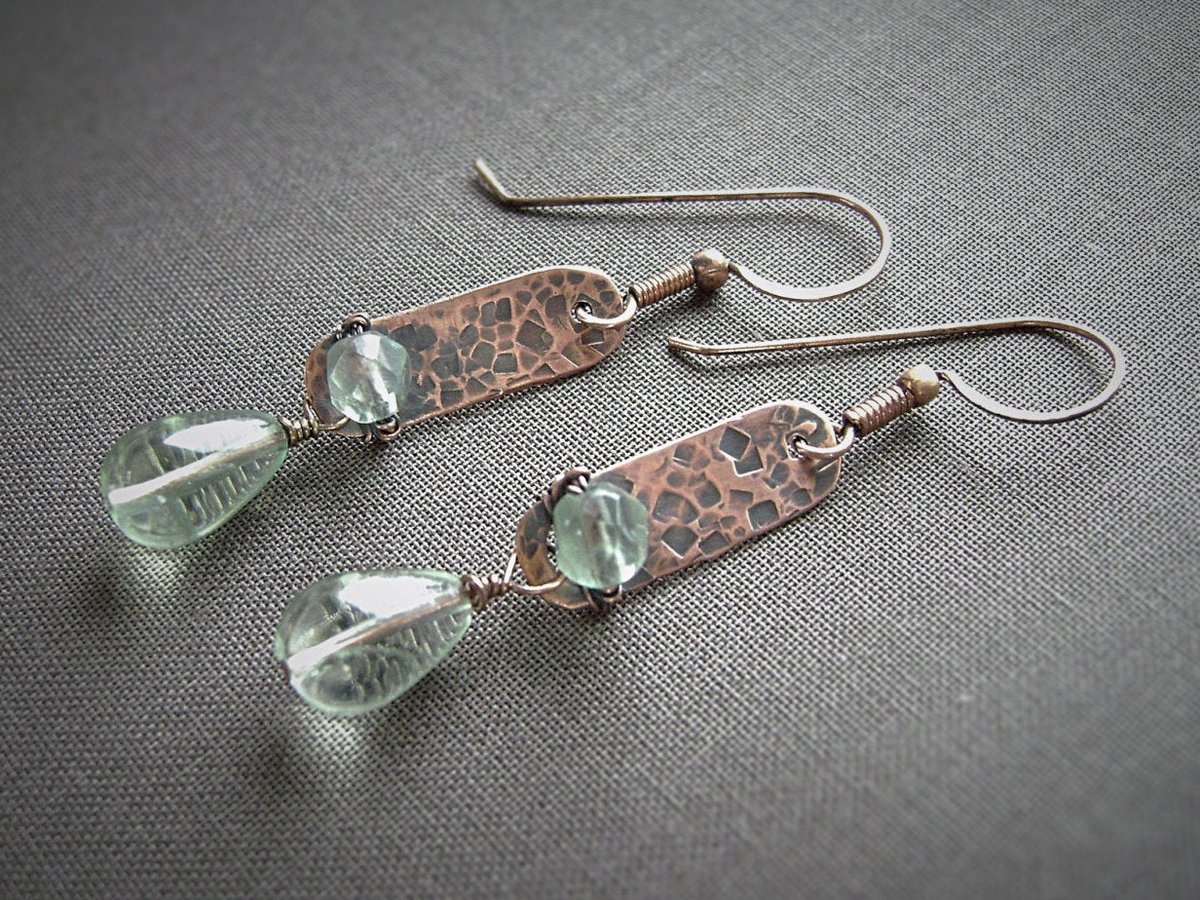 Save 15% on everything in my #etsy shop + free shipping with $35+ purchase #FluoriteEarrings #OxidizedCopper #WireWrappeding #MariesGems #ListMyEtsy #EtsyJewelry #OOAKJewelry Textured, oxidized bar earrings w/ mint green Fluorite beads etsy.me/31YdBNO