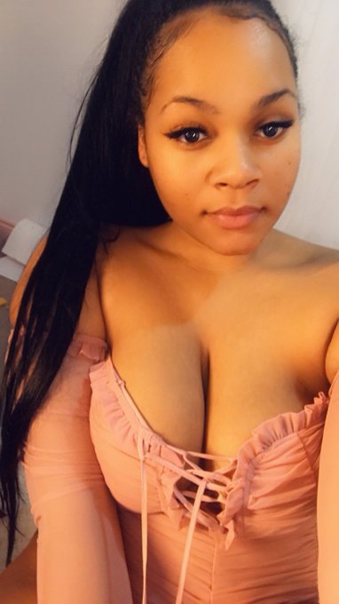 Come seee me !!! I&rsquo;m live now on @stripchat https://t.co/0YiZ8EuaGN https://t.co/Tvrns2YGU7<a class="tags" href="/tag/stripchat">@stripchat</a><a href="/tag/bbwmodels"class="tags"><span>#bbwmodels</span></a><a href="/tag/bbwwomen"class="tags"><span>#bbwwomen</span></a><a href="/tag/bbwgodess"class="tags"><span>#bbwgodess</span></a>