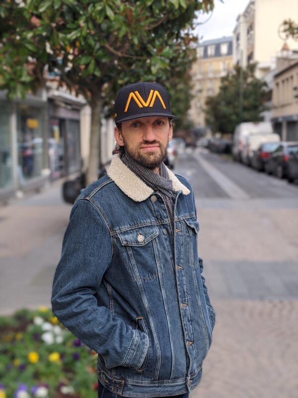 AVARecordings's tweet photo. Looking gold in France! 💛 @fghtrance

🧢 ➞ https://t.co/RZTjnTQz8j
20% Code: WINTER20 

#AVA300 #limitededition #gold #trancefamily #avafamily #trance https://t.co/fwXLtR3j1R