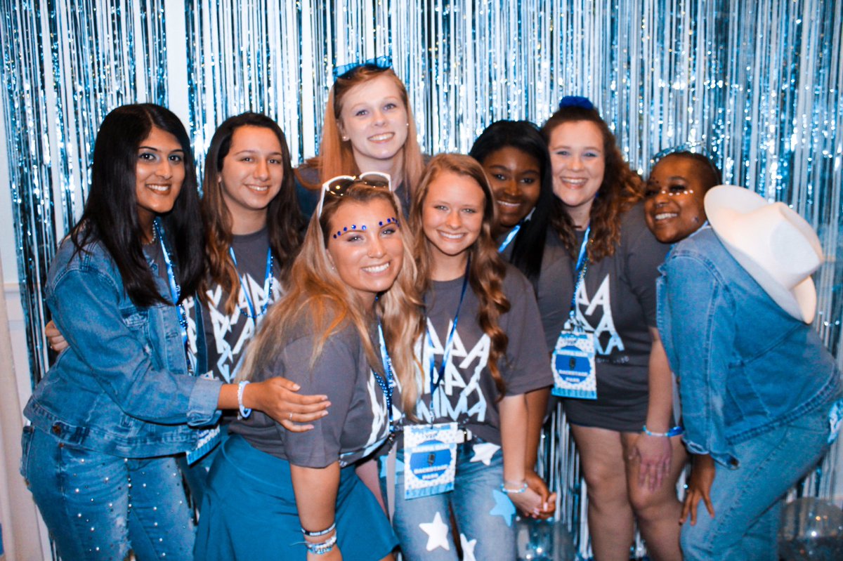 Spring 2020 you look good in blue! ✰ Welcome to Kappa! ✰