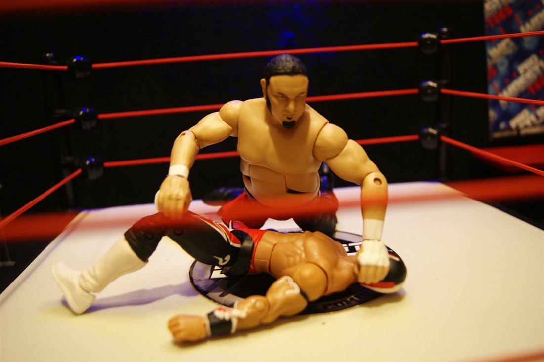 MainEventLeague's tweet photo. Samoa Joe makes quick work of Rey Mysterio on @MainEventLeague Episode 17!

WATCH NOW!:
https://t.co/lkKADOibLv

#FigLife #WWEEliteSquad #MainEventLeagueFlashback https://t.co/XQ5XwjChto