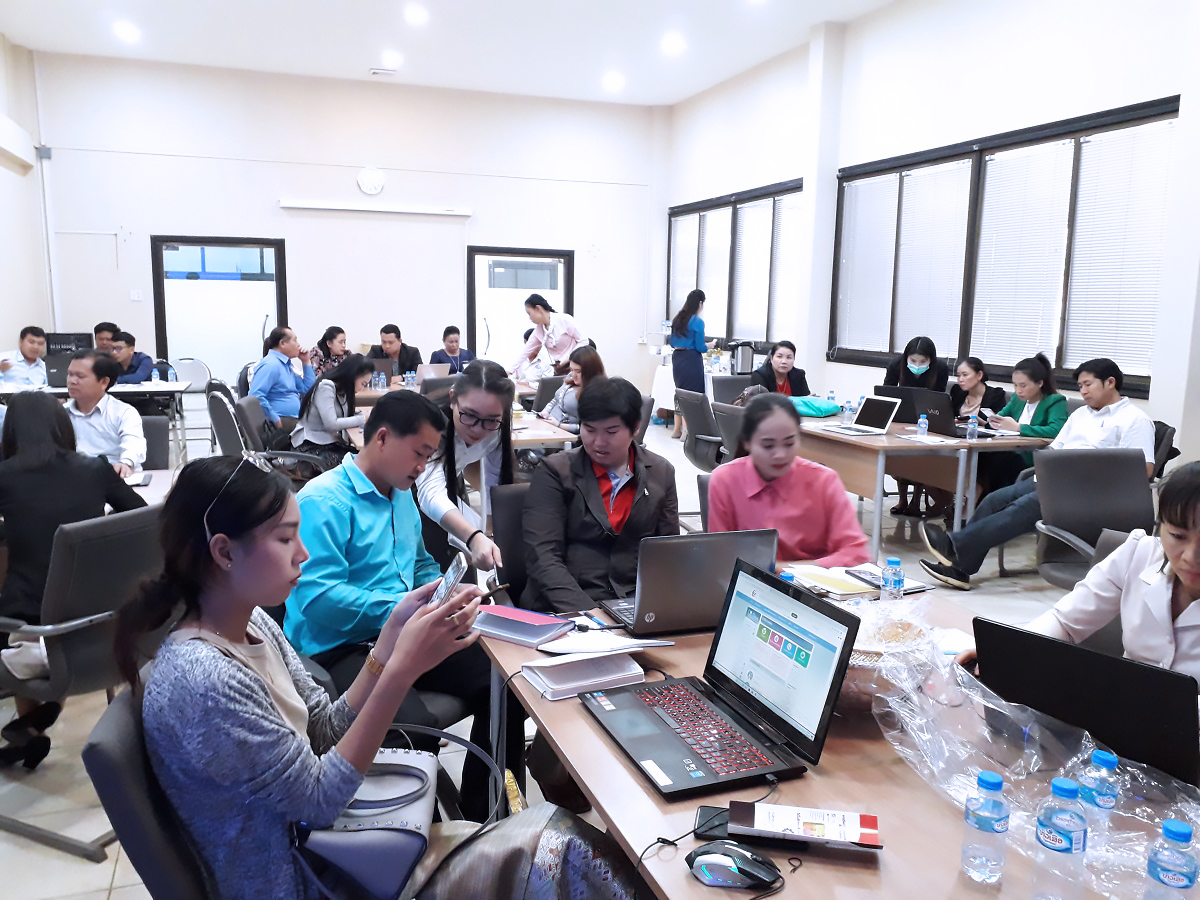 SME_Laos's tweet photo. On Wednesday February 5, 2020, the Plaosme’s staff organized a training session to present the new functions of its website. The opportunity was to exchange information with the users of the electronic portal. https://t.co/8GAlmrcMIE