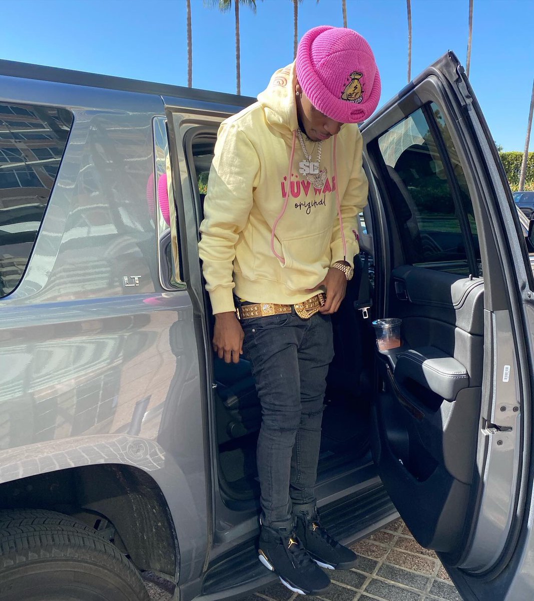 girapparel's tweet photo. @toosii2x Be Showing Us Mad Love ❤️ Stay Dripping 💧⚡️ And Got One Of The Hottest Albums Out Now 🔥‼️ #PLATINUMHEART #GetItRegardless https://t.co/Fi6IdDYawQ