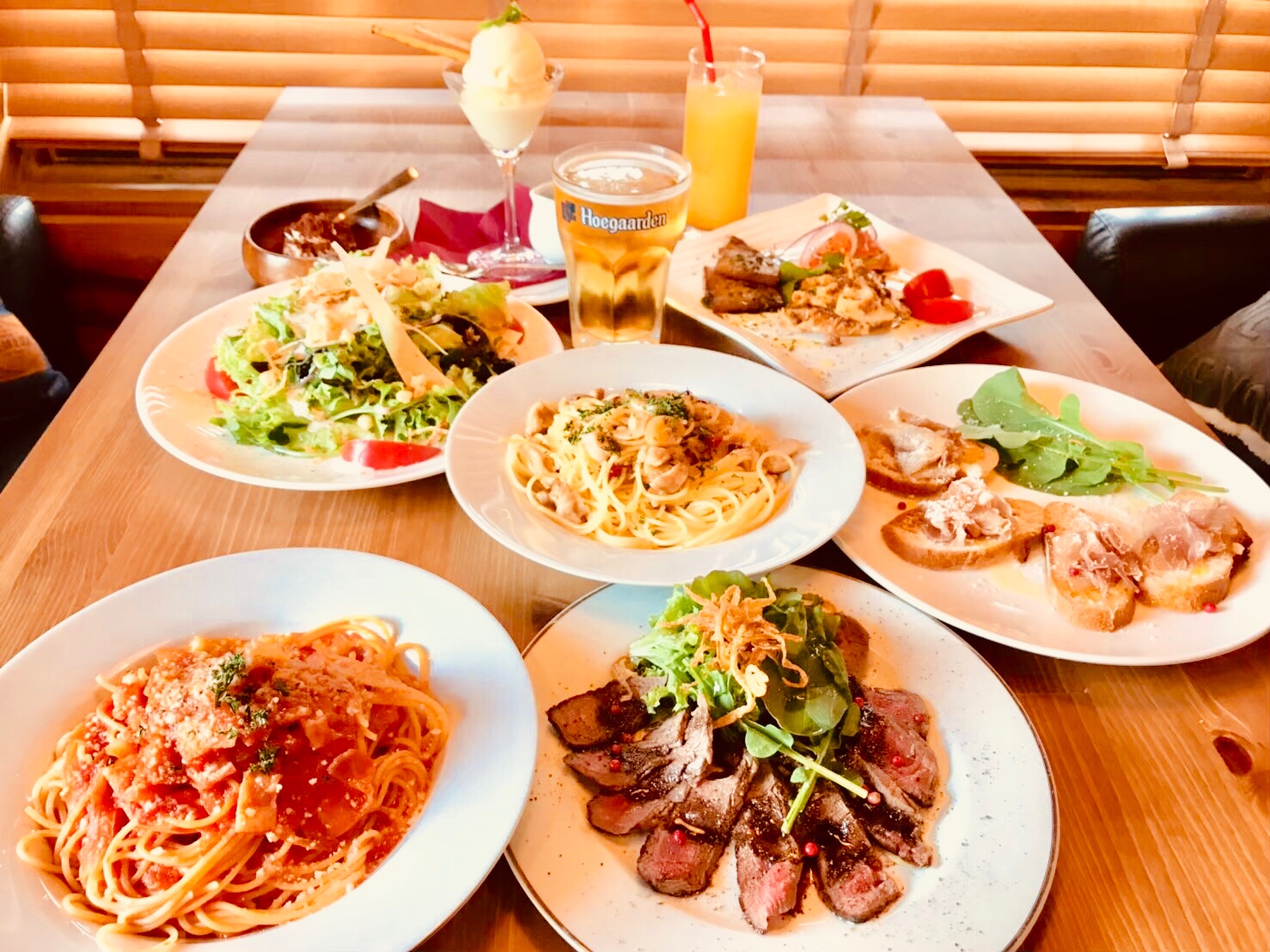 アンドリュー パスタと世界のビール おはようございます 一週間始まりました 本日のお肉料理は つくば鶏と彩り野菜のマスタードクリーム煮でございます 今週のランチの個室は 18 21が空いております お問い合わせください ランチオープン