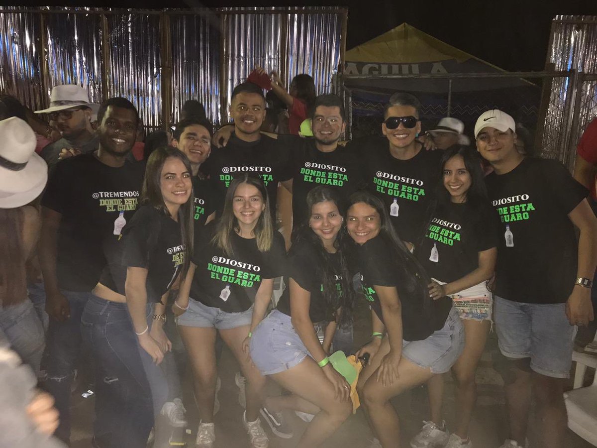 linaquintero980's tweet photo. Mi fin de semana no pudo ser mejor🤪 #lostremendos @diosito https://t.co/ilaQcqdZ1P