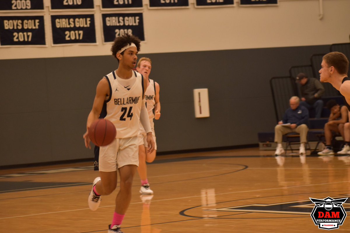 DamPerformance's tweet photo. Feb. 3rd - Feb. 9th Dam Performance Player of the Week. @Davis5Wendell finished with 19pts for Bellarmine vs Olympia and 16pts vs Emerald Ridge 
#DamPerformance https://t.co/gmPTx7EyHe