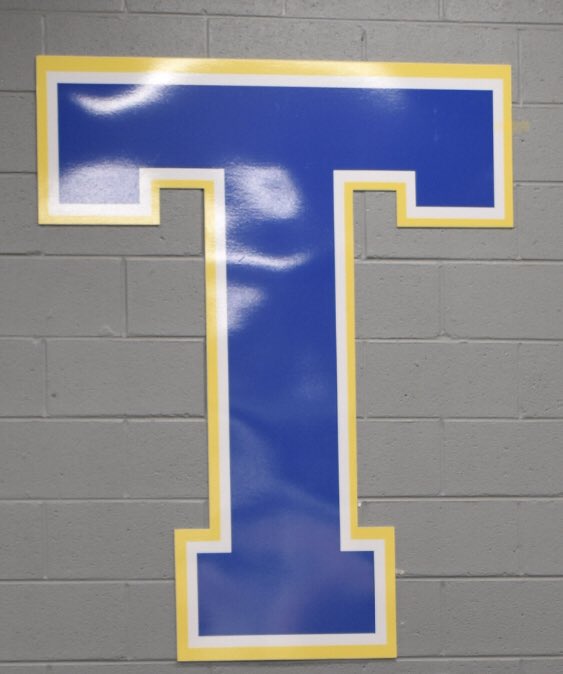 TupSoftball's tweet image. 🥎 season finally kicks off Monday in the Mooreville Jamboree at Veterans Memorial Park, @TupeloHigh! Come out and support our team as we face off with South Pontotoc at 11:00 and Belmont at 12:15 on Coke Field. #EndureAndConquer #FloodWarning