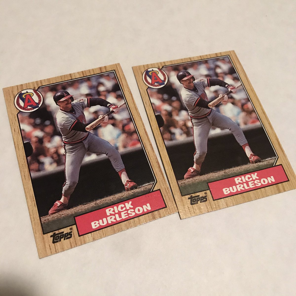NotMrMoon's tweet photo. Three new cards for #TheBuntCollection after lots of ‘87 & ‘88 sorting, including a #BuntDouble for Rick Burleson. https://t.co/YDL4BAy7Zi