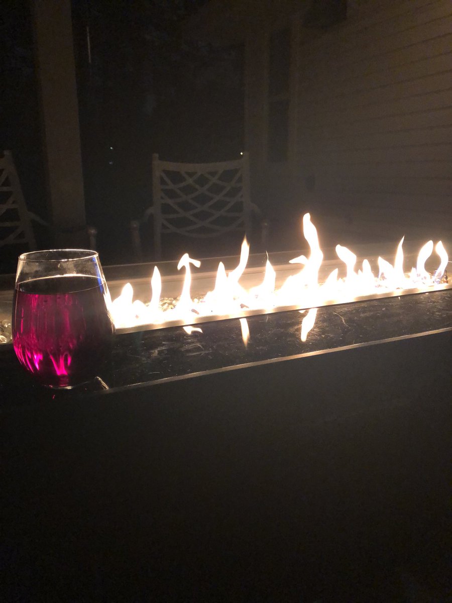 SuzanneCronk's tweet photo. Great beginning to a beautiful evening. https://t.co/BZw0hXgXxq