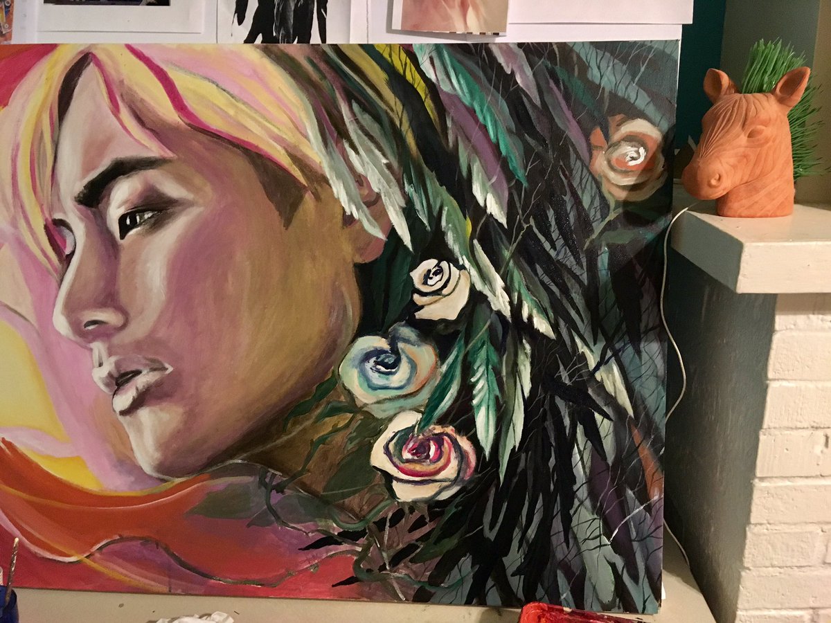 F0restFire7's tweet photo. Got to play around w the shadow side of the painting today๐ค๐Chia zebra looking on. #5DAYSUNTIL7 @BTS_twt https://t.co/x9lszIbk7k
