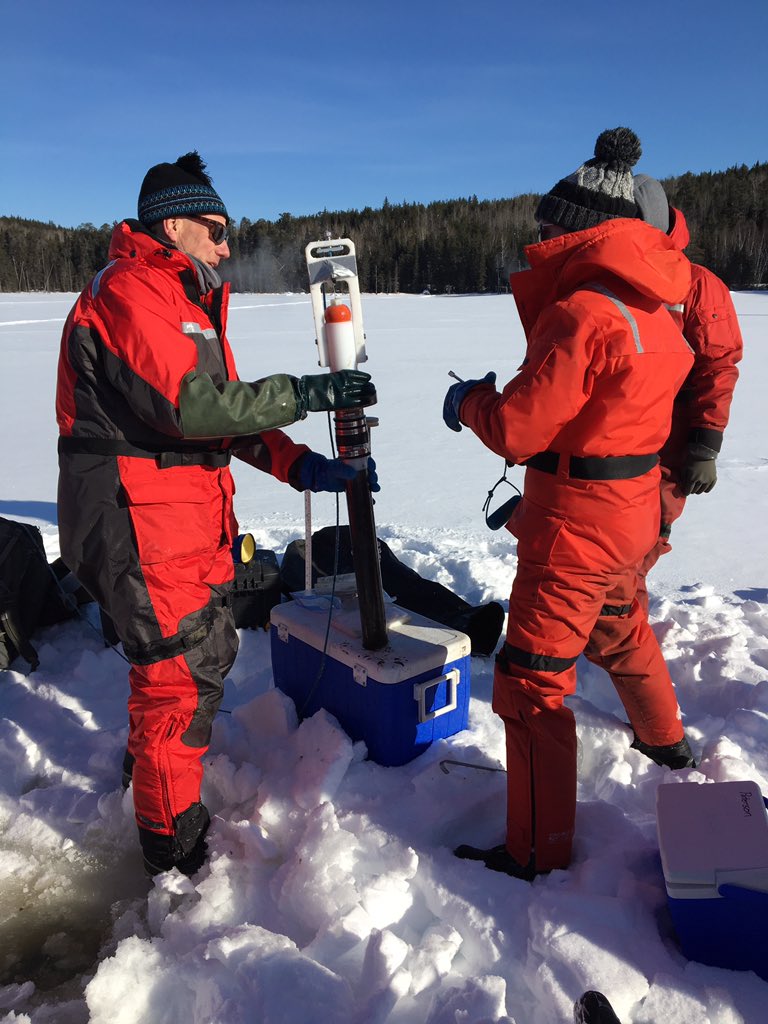 Day 3 & 4 of our Winter Ecology Field Course @IISD_ELA. We learned about paleolimnology and how to take freeze core and sediment samples!