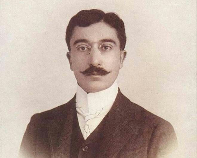 El poeta griego de Alejandría Constantino Cavafis (1863 -1933) nos habla sobre la importancia de disfrutar el camino, cualquier camino, y no sólo añorar el objetivo: una metáfora que puede extenderse a muchos procesos de nuestra vida.

facebook.com/groups/1956863…