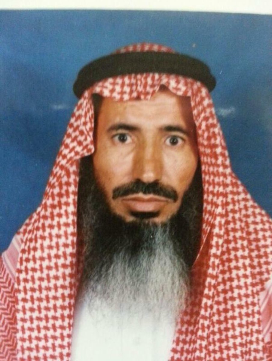 abunawaf5000's tweet photo. اللهم يارب ياكريم الجاه اسألك ان ترحم وتغفر ل عبدك منصور بن عبدالله بن غيثان آل حارثيه الشمراني الذي كان له فضل علي في كثير من امور الحياة فنعم الزميل الموجه والناصح . رحمك الله يابوغيثان https://t.co/xVty9wPkmp