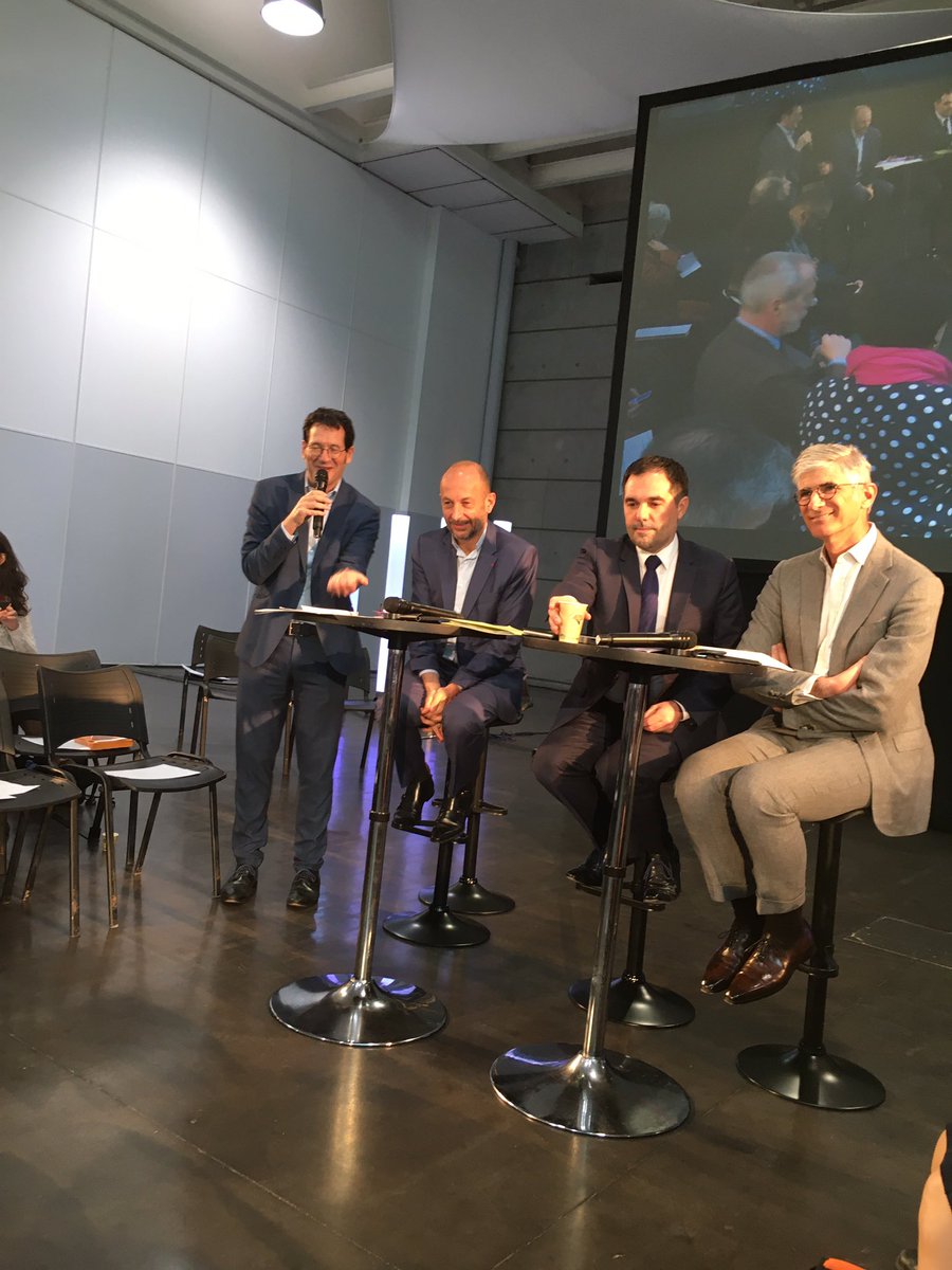 rsturmel's tweet photo. Délégués et collaborateurs des mutuelles de VYV réunis en Interregionales à Bordeaux. Bilan 2 ans vie commune, perspective d’avenir et ateliers contributifs, ensemble pour réussir: Allez le Groupe.
#sante @Groupe_VYV @hmutuelle #TeamMut #mutalite https://t.co/LyxjRpPpX1