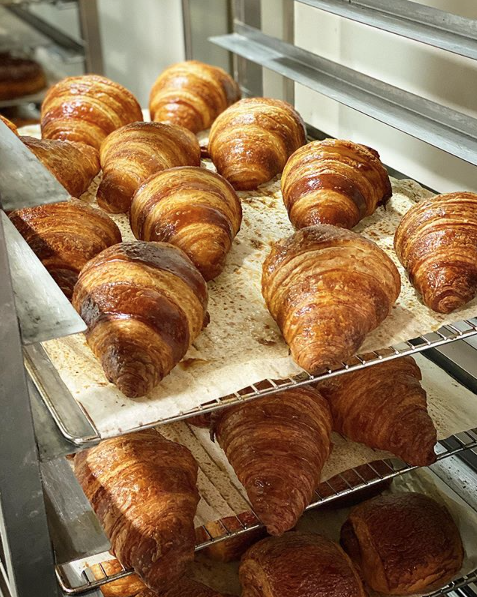 cyril_lignac's tweet photo. #goodmorning #sunday #breakfast #croissant #lapatisseriecyrillignac https://t.co/wMwA8gAvNs