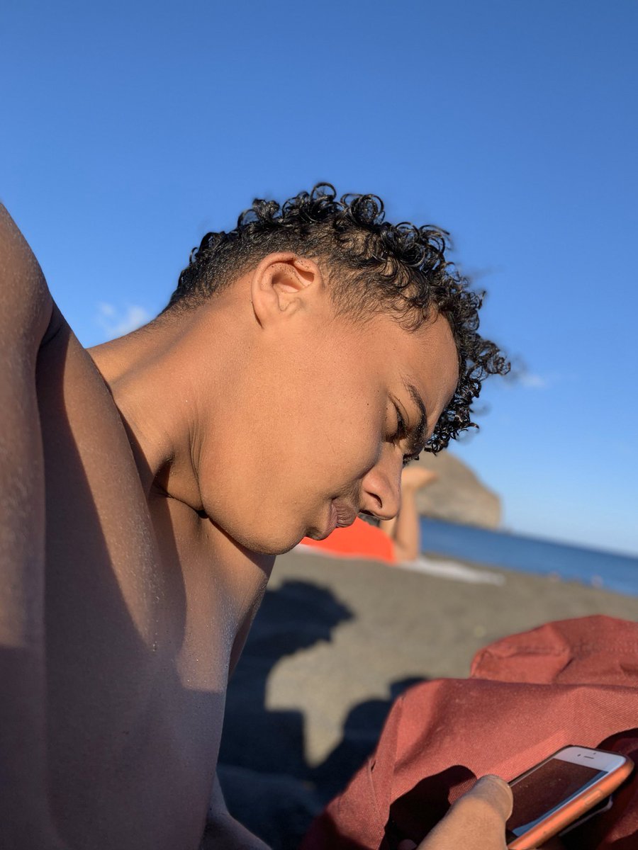 aidassanchezz's tweet photo. no sabe nadie la falta que me hace🥺🥺 https://t.co/D42JKJnK24