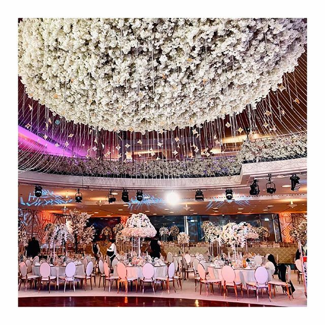 MICHAEL HILBROWN (@michaelhilbrown) on Twitter photo Back in windy UK now, but had the best week working in Berlin with <a href="/casadelflora/">elie chaar</a> on this breathtaking wedding || #berlin #berlinwedding #serbianwedding #luxurywedding #luxuryweddings #luxury #luxuryflowers #fairytalewedding #dreamwedding #weddingflowers … ift.tt/37yfHVR Back in windy UK now, but had the best week working in Berlin with <a href="/casadelflora/">elie chaar</a> on this breathtaking wedding || #berlin #berlinwedding #serbianwedding #luxurywedding #luxuryweddings #luxury #luxuryflowers #fairytalewedding #dreamwedding #weddingflowers … ift.tt/37yfHVR